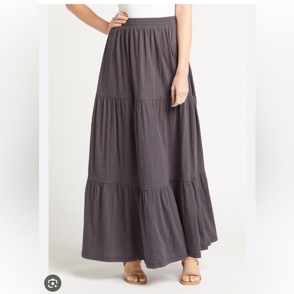 Z Supply Skirts Z Supply Gray Tiered Maxi Skirt Evereve Poshmark